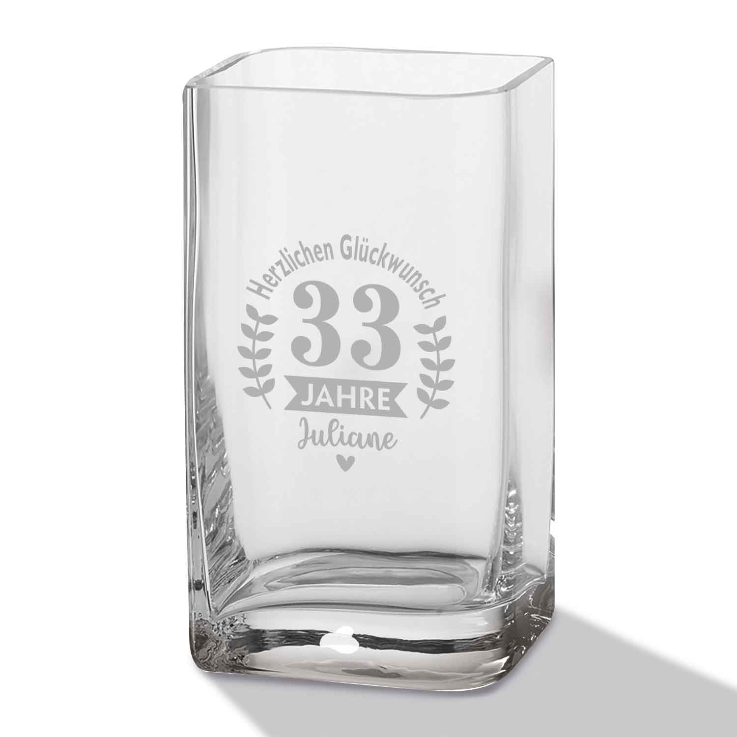 Blumenvase mit Gravur - Herzlichen Glückwunsch - Personalisiert mit Namen und Jahreszahl