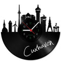 Wanduhr aus Vinyl Skyline Cuxhaven