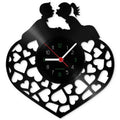 Wanduhr aus Vinyl Verliebt Verlobt Verheiratet
