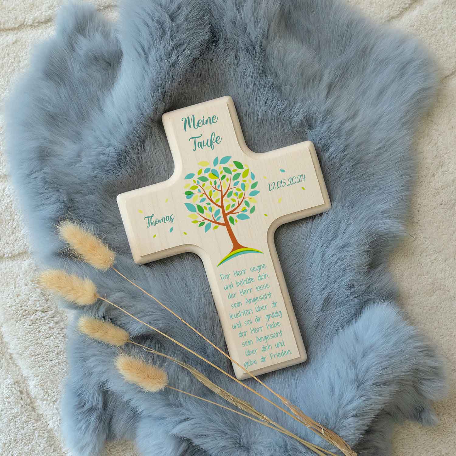Personalisierbares Holzkreuz zur Taufe Konfirmation und Kommunion - Lebensbaum Design