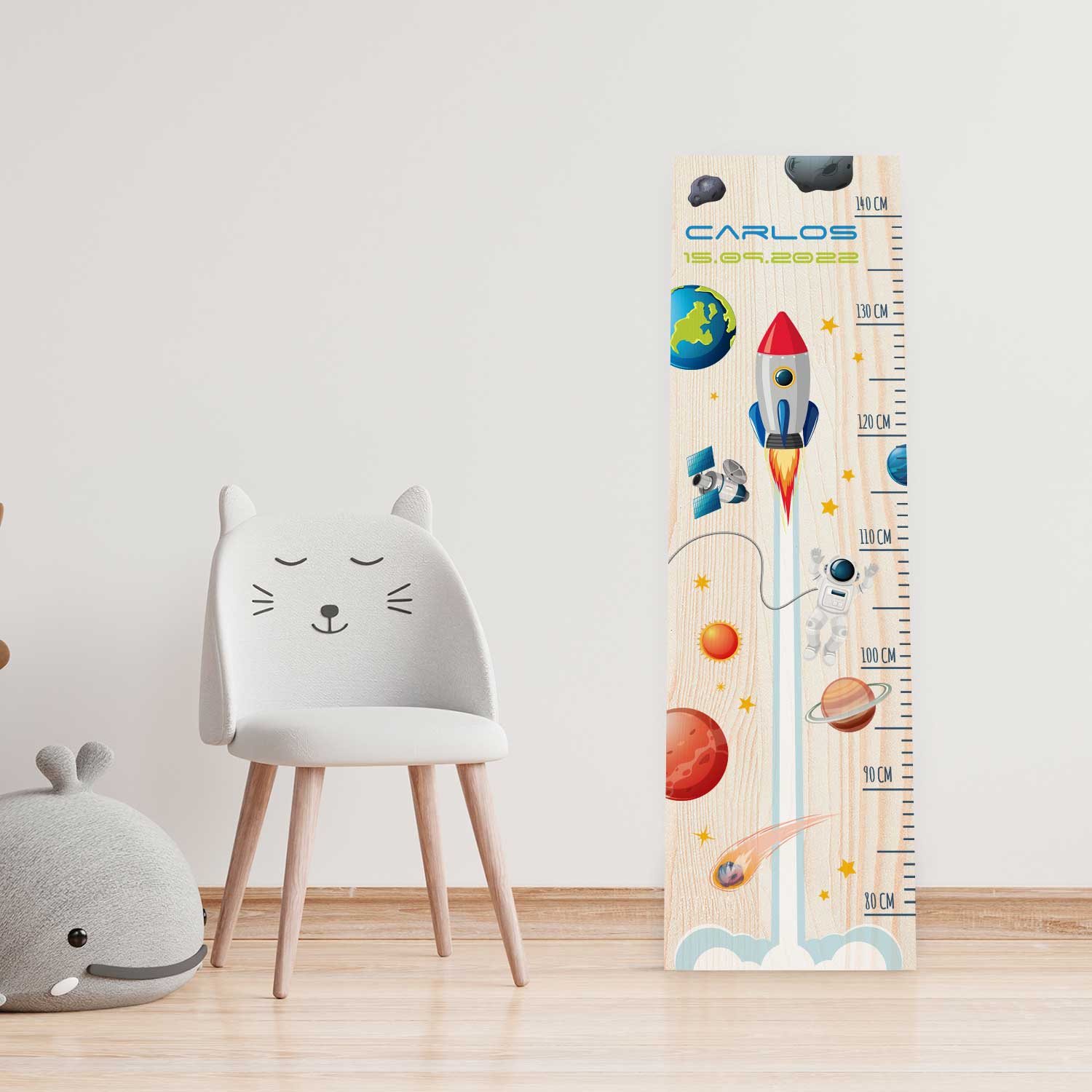 Messlatte mit Namen für Kinder im Rakete Design