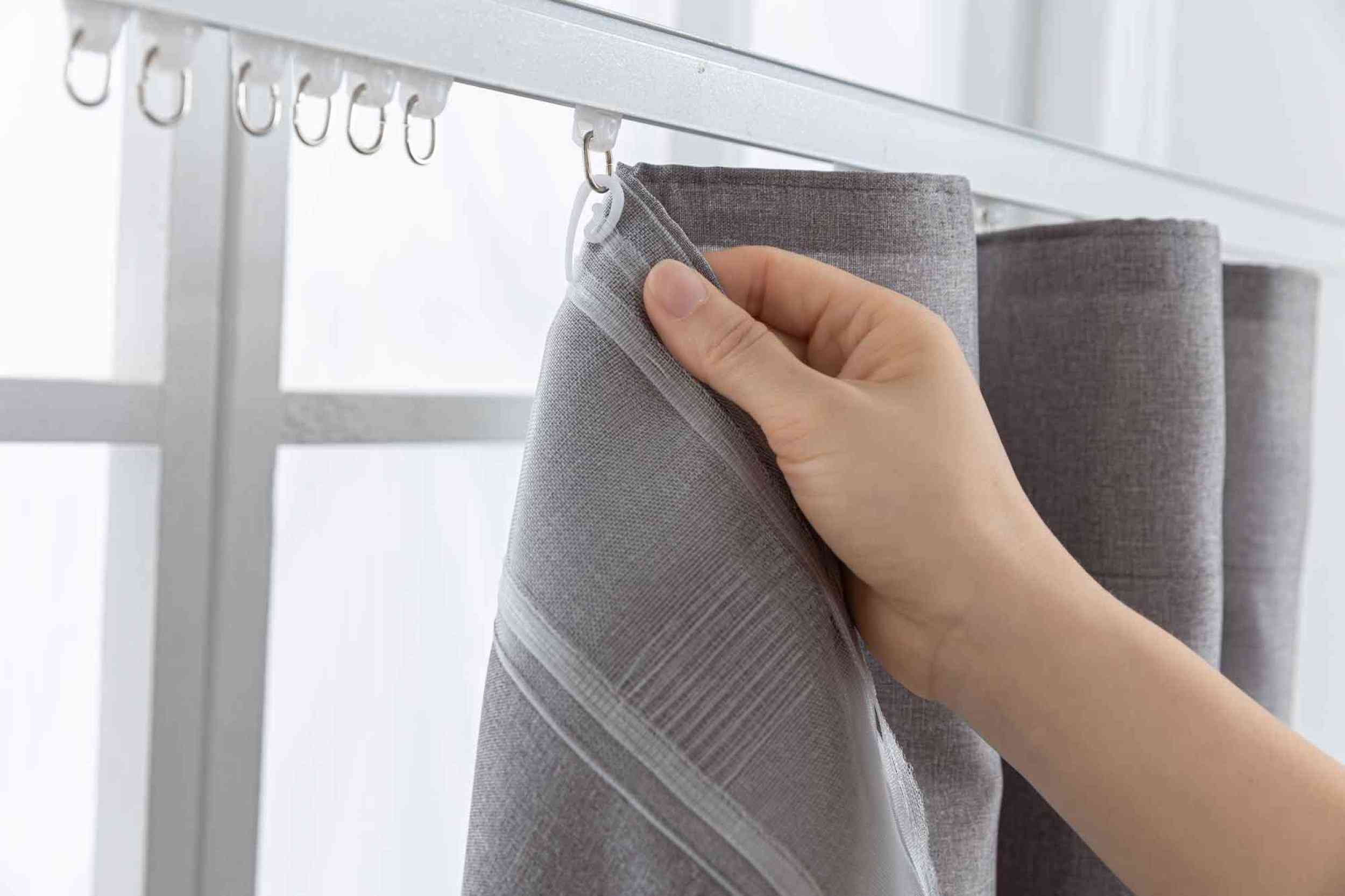 2er Set Vorhänge Cationic mit Wellenband »Wien« 1:2 Wellenband Bleibandabschluß Knitterarm Wellenfall 2025110-2