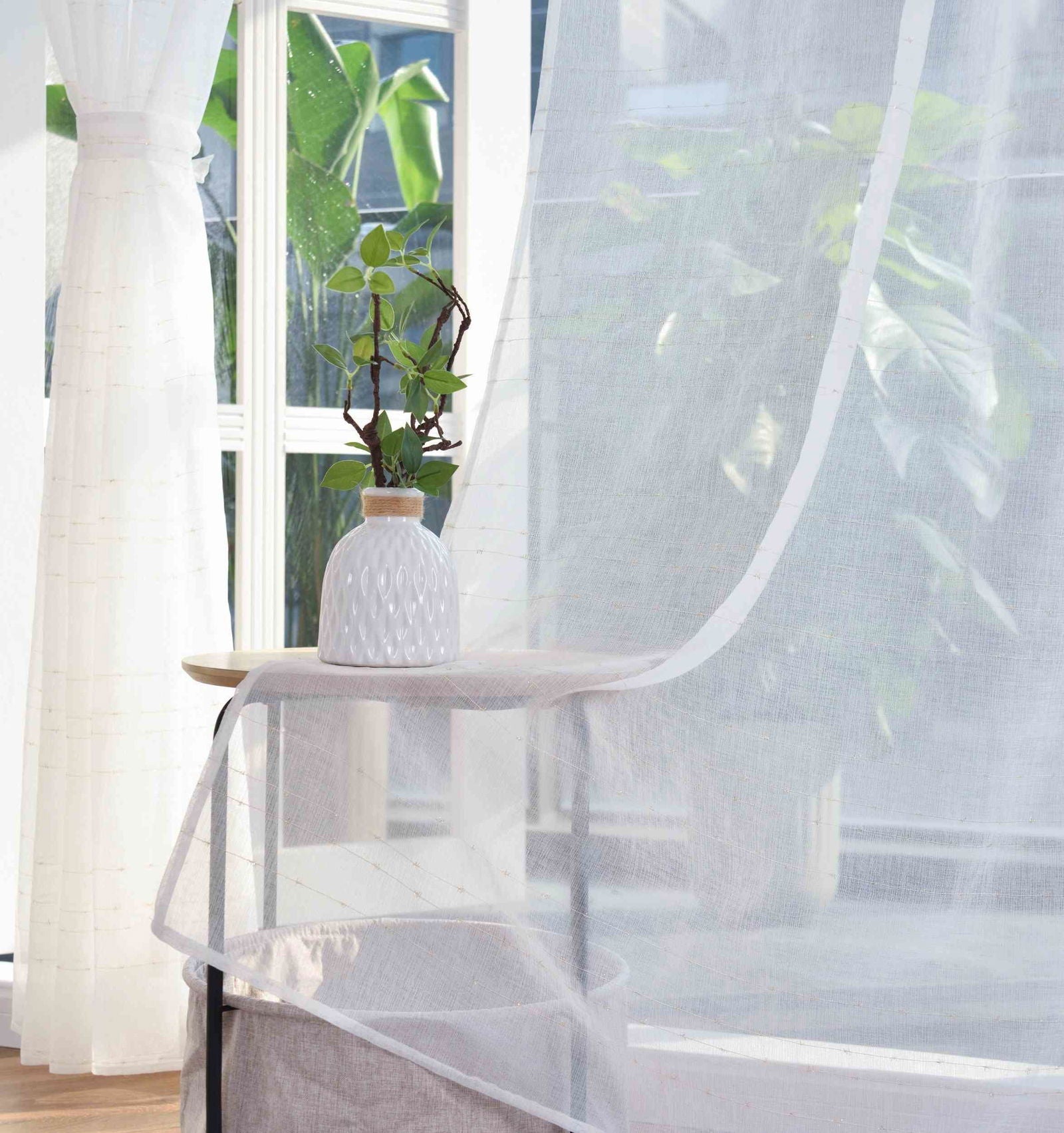 2er Set Transparente Gardine HxB 245x145 cm Weiß »DOHA« in Leinen-Optik mit Glänzendem Garn - Moderne Linien-Design, Pflegeleicht 2023490-2