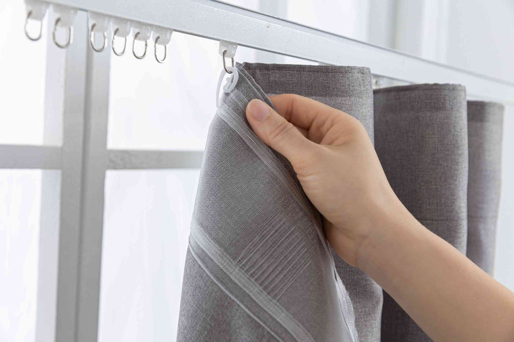 Gardinen-Set 3-teilig L Wien« | 2 Vorhänge Leinenoptik HxB 245x300 cm  und 1 Voile Batist Store HxB 245x300 cm Weiß 1:2 Wellenband  2025100-110S3