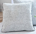 Chenille Dekokissen Bouclé-Optik LxB 40x40 cm Weiß Schwarz »MONTANA« mit Eleganter Schwarzer Paspelierung Reißverschluss Weicher Füllung 2023330K