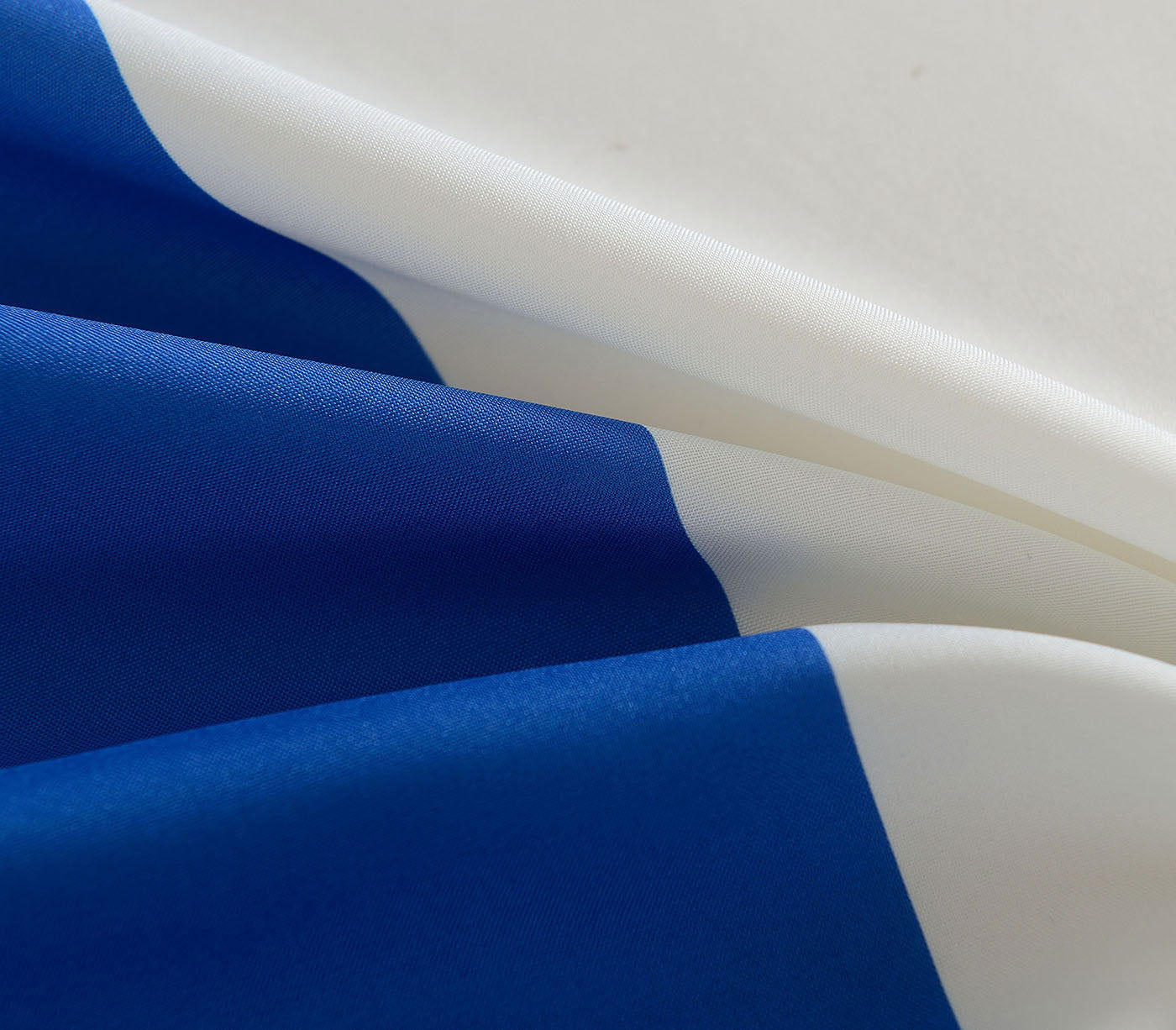 Gardine Vorhang Ösenschal »GLOBAL« Flagge Fußball Fan Flag Banner Landesfarben 20360