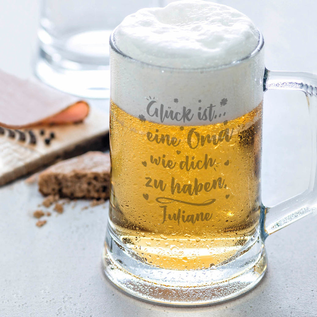 Montana Bierkrug mit Gravur "Glück ist eine Oma" mit Name