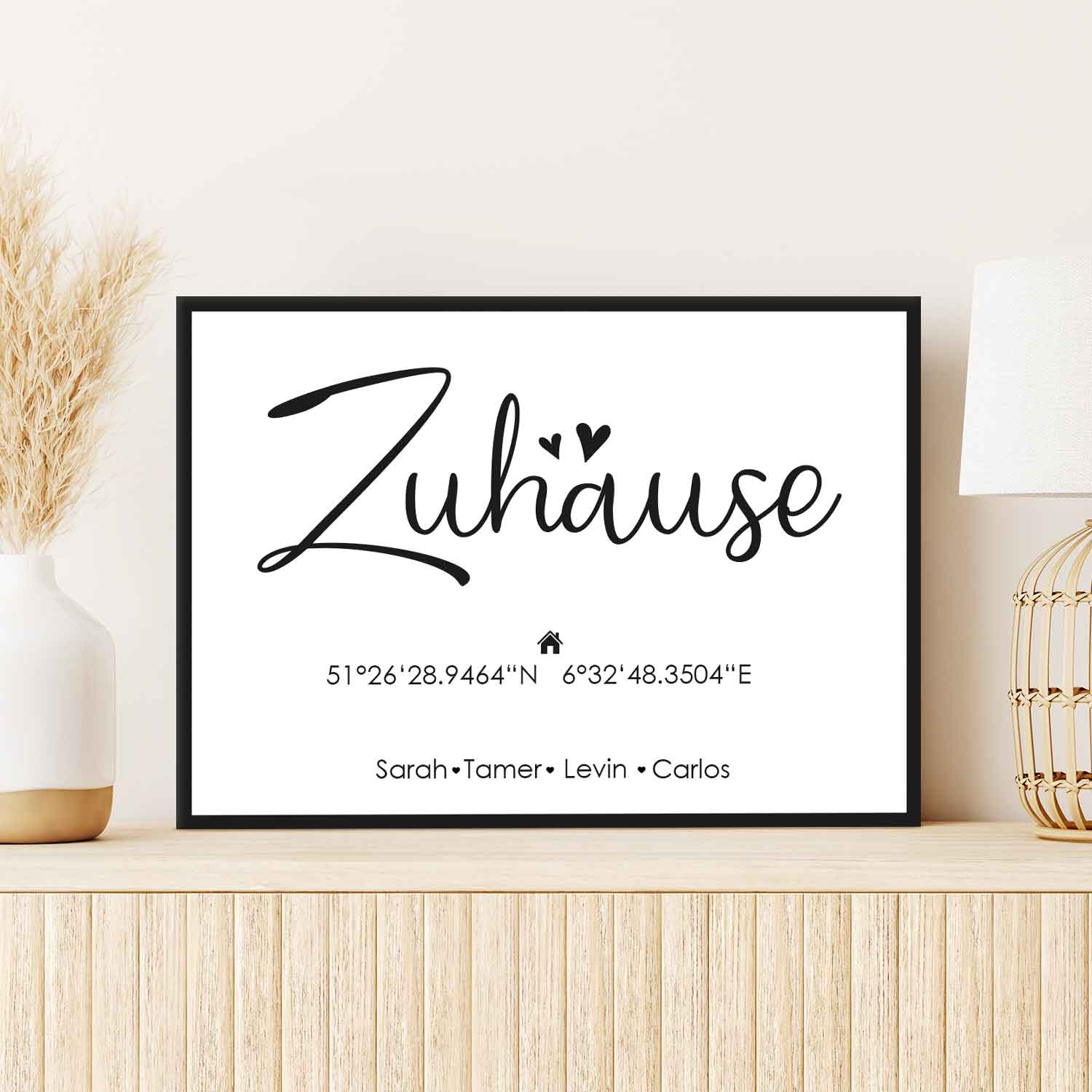 Holzschild Motiv Zuhause mit Namen & Koordinaten