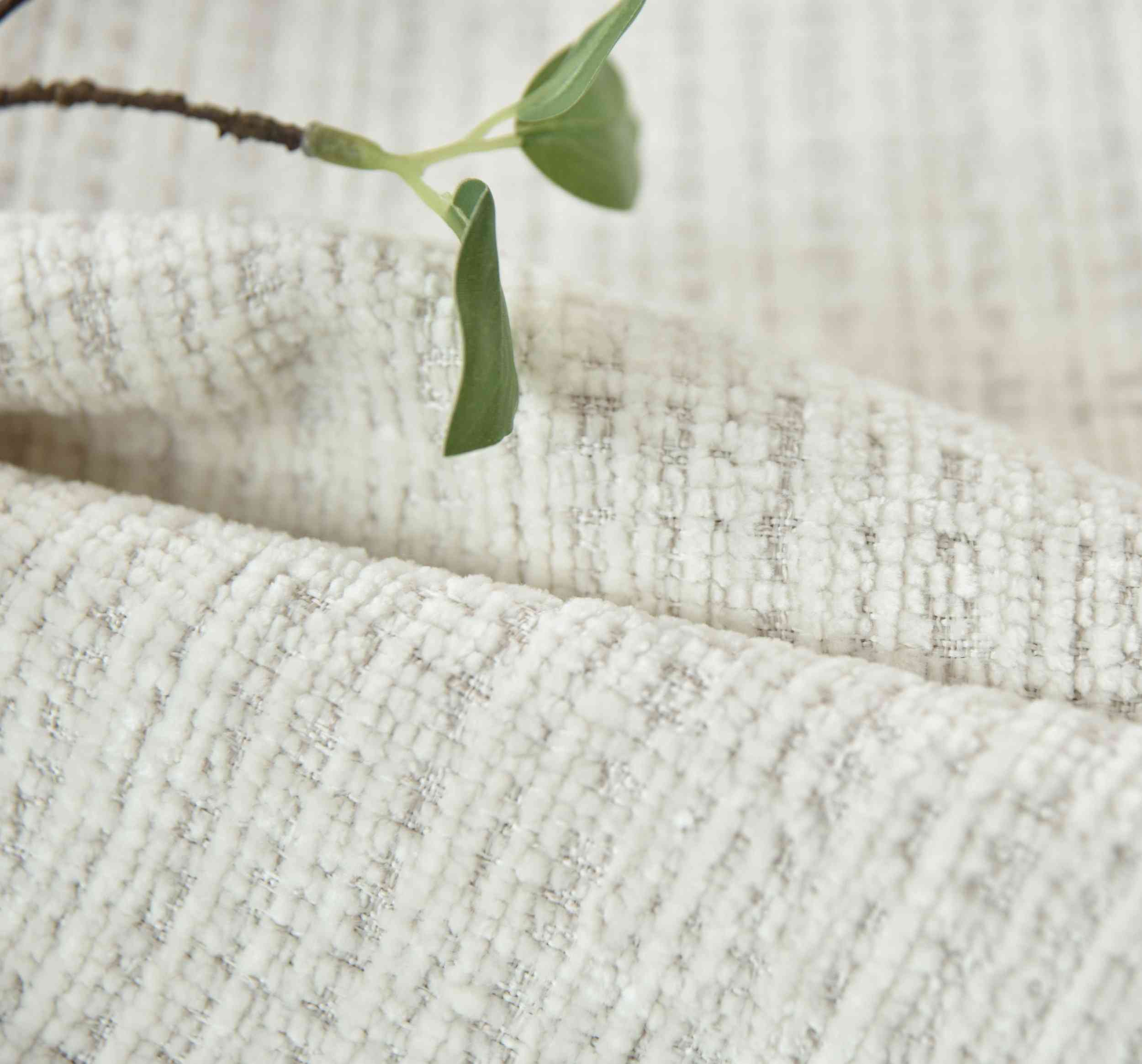 Vorhang Chenille Jacquard »RIGA« mit Multiband-Aufhängung Luxuriöser Stil für Ihr Zuhause 2023500
