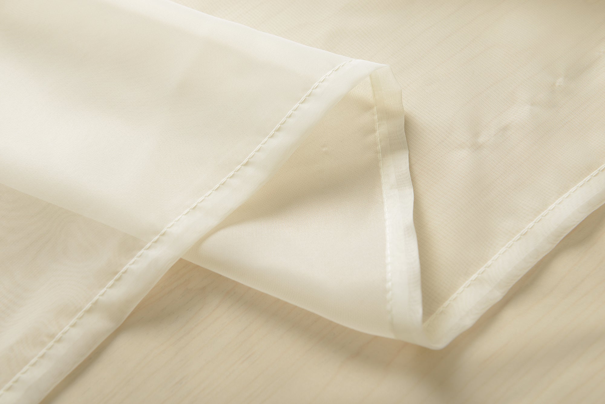 2er-Pack Ösen Gardinen Transparent Vorhang Set Wohnzimmer Voile Ösenvorhang Bleibandabschluß 203322