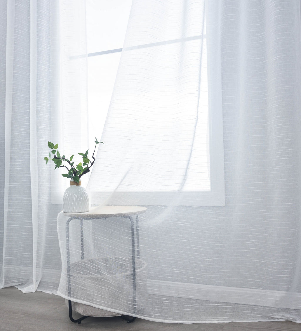 Gardine »Dresden« Ösen HxB 245x135 cm Natur Raffhalter filigran leicht modern elegant Linienmuster 202440