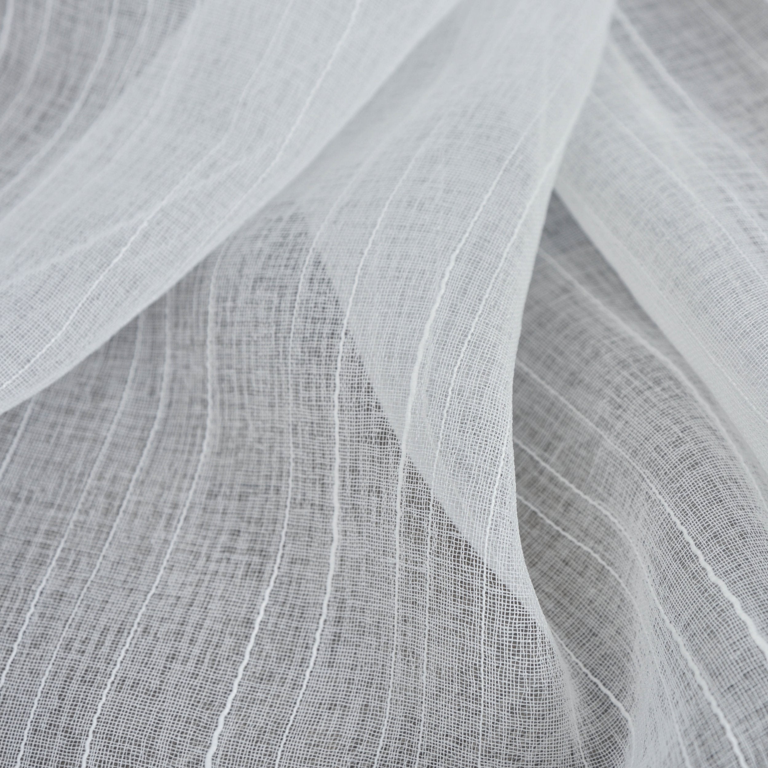 Gardine »Dresden« Ösen HxB 245x135 cm Natur Raffhalter filigran leicht modern elegant Linienmuster 202440