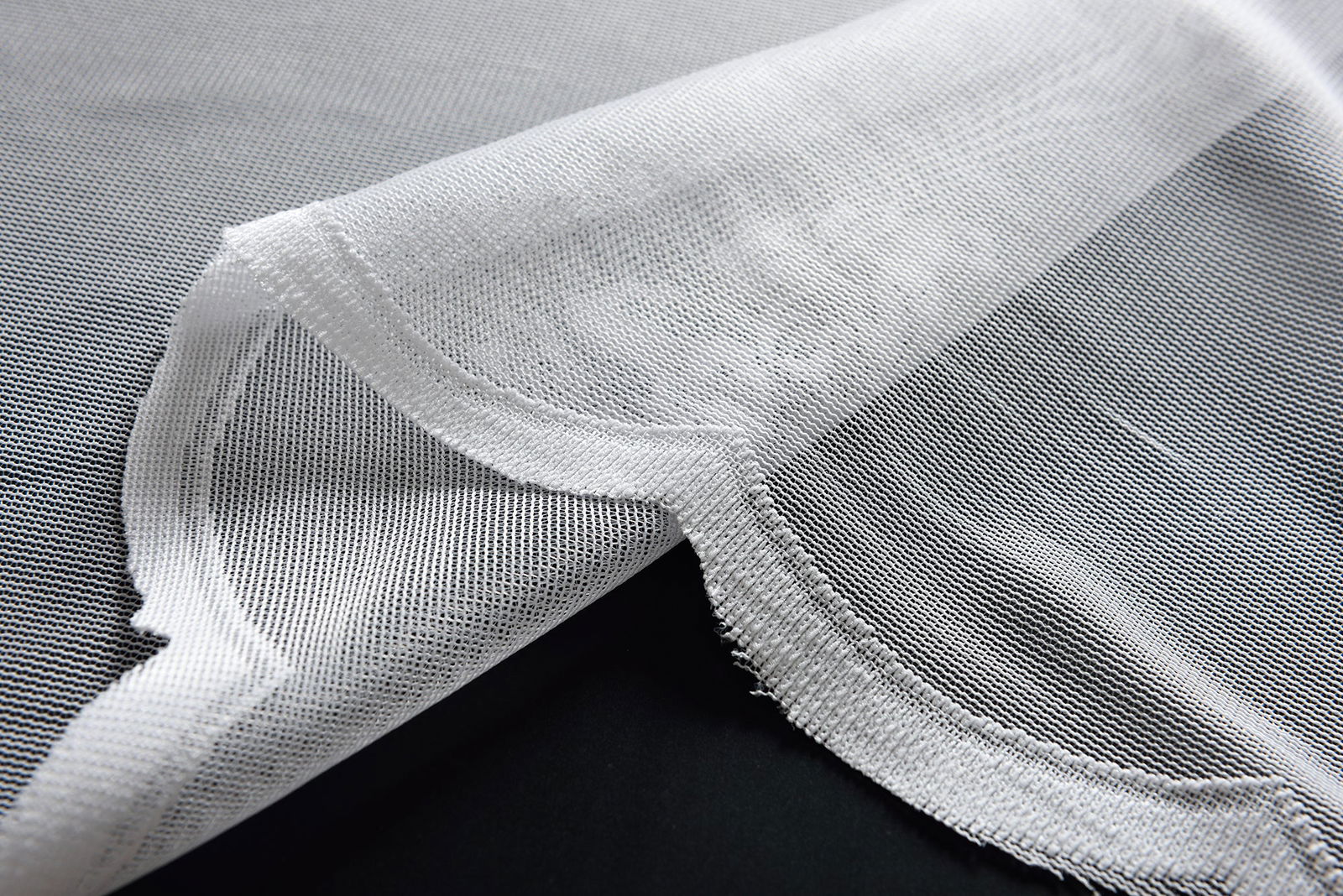 Jacquard Bogenstore Gardine »Ines«, Barock Blumenmuster Weiß Kräuselband Universalband Faltenband Store 13142