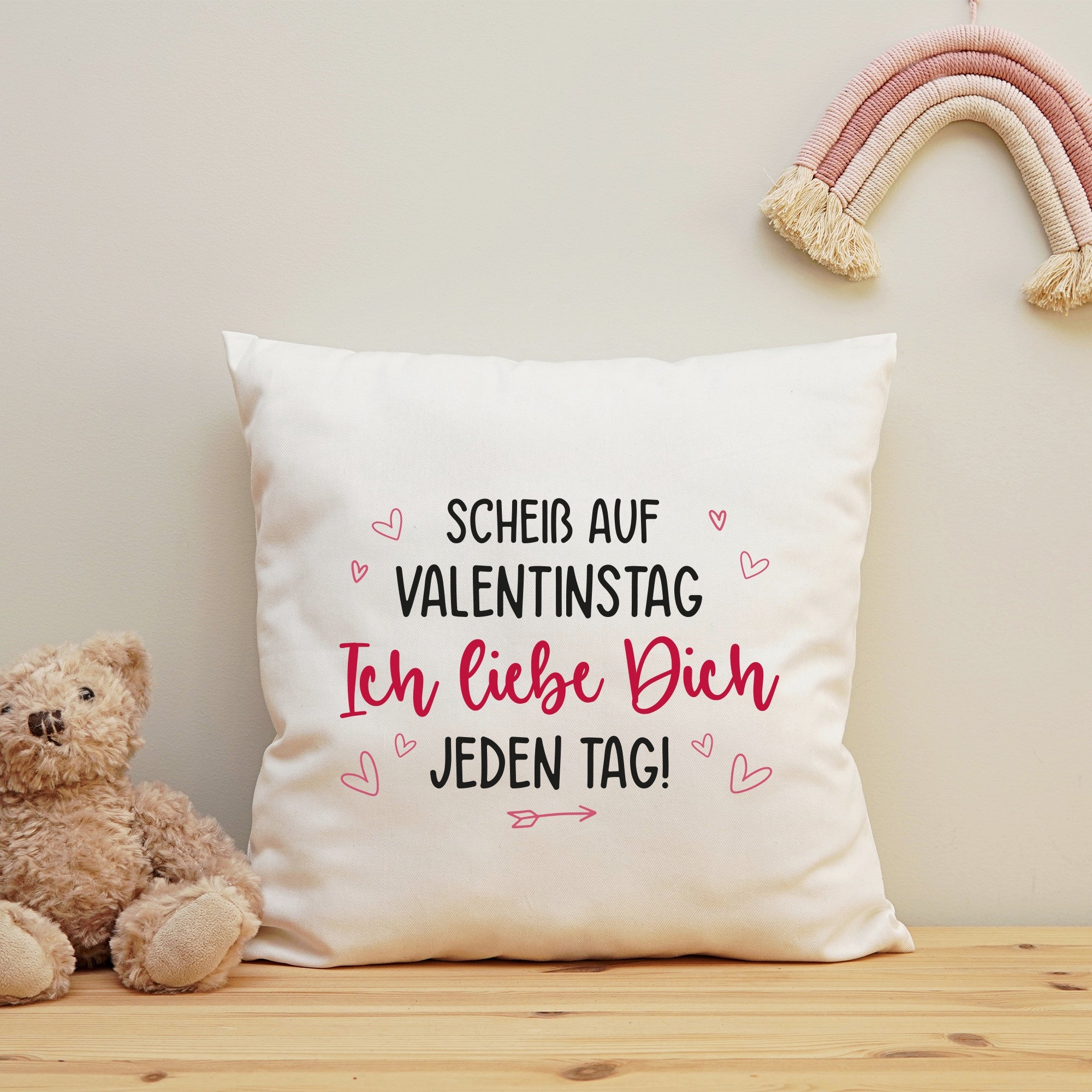 Bedrucktes Kissen mit Spruch Scheiß auf Valentinstag