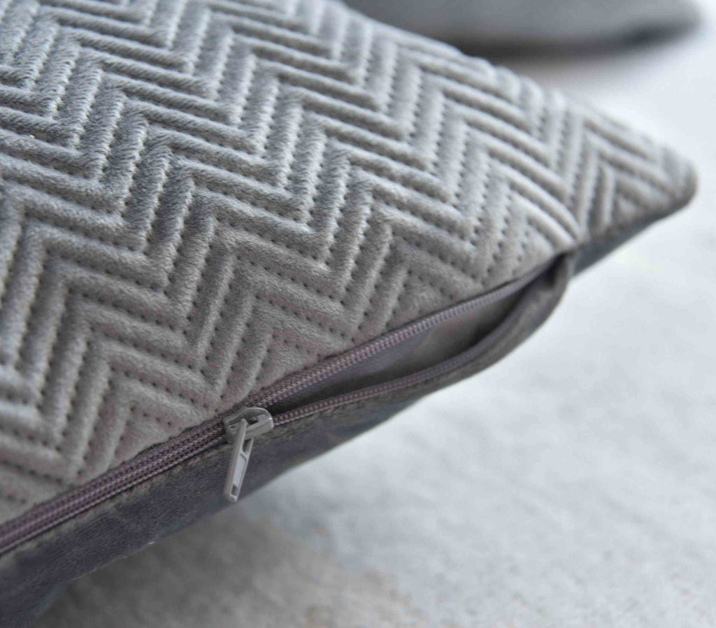 Kissen Dekokissen Jacquard »GRETA« mit Fischgrät-Design pflegeleicht Reißverschluss weiche 320g Füllung - Vielfältige Farbauswahl 2023510
