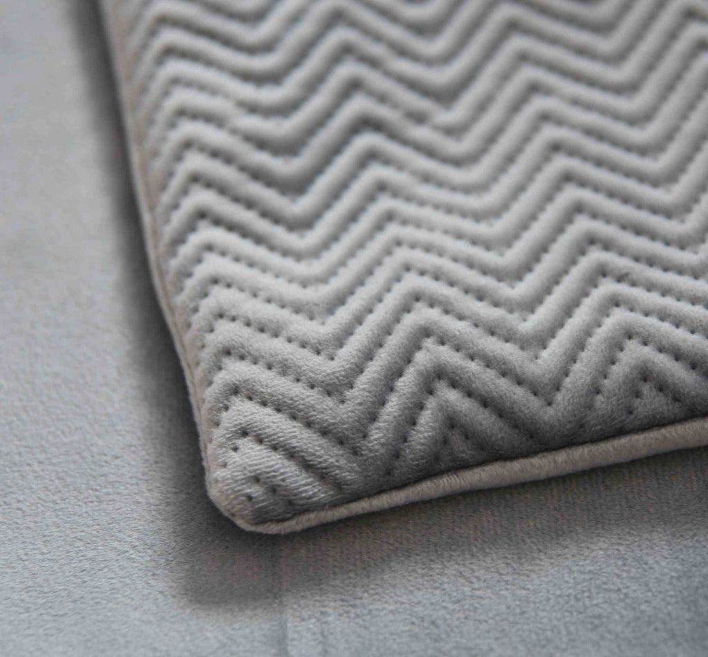 Kissen Dekokissen Jacquard »GRETA« mit Fischgrät-Design pflegeleicht Reißverschluss weiche 320g Füllung - Vielfältige Farbauswahl 2023510