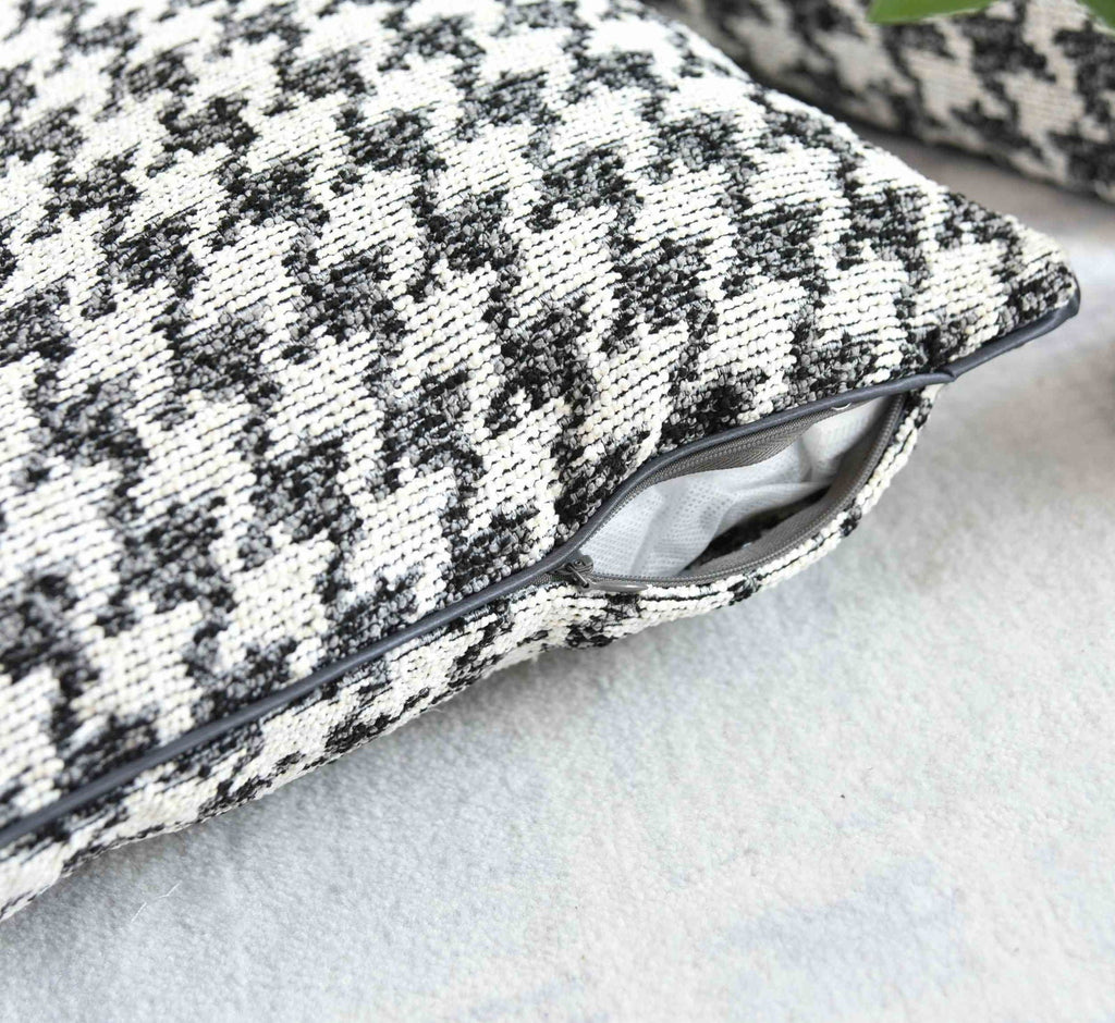 Kissen LxB 40x40 cm Creme Schwarz »PARIS« mit Füllung Ausgefallenes Hahnentritt-Muster schwarzes Paspelband 2023320K