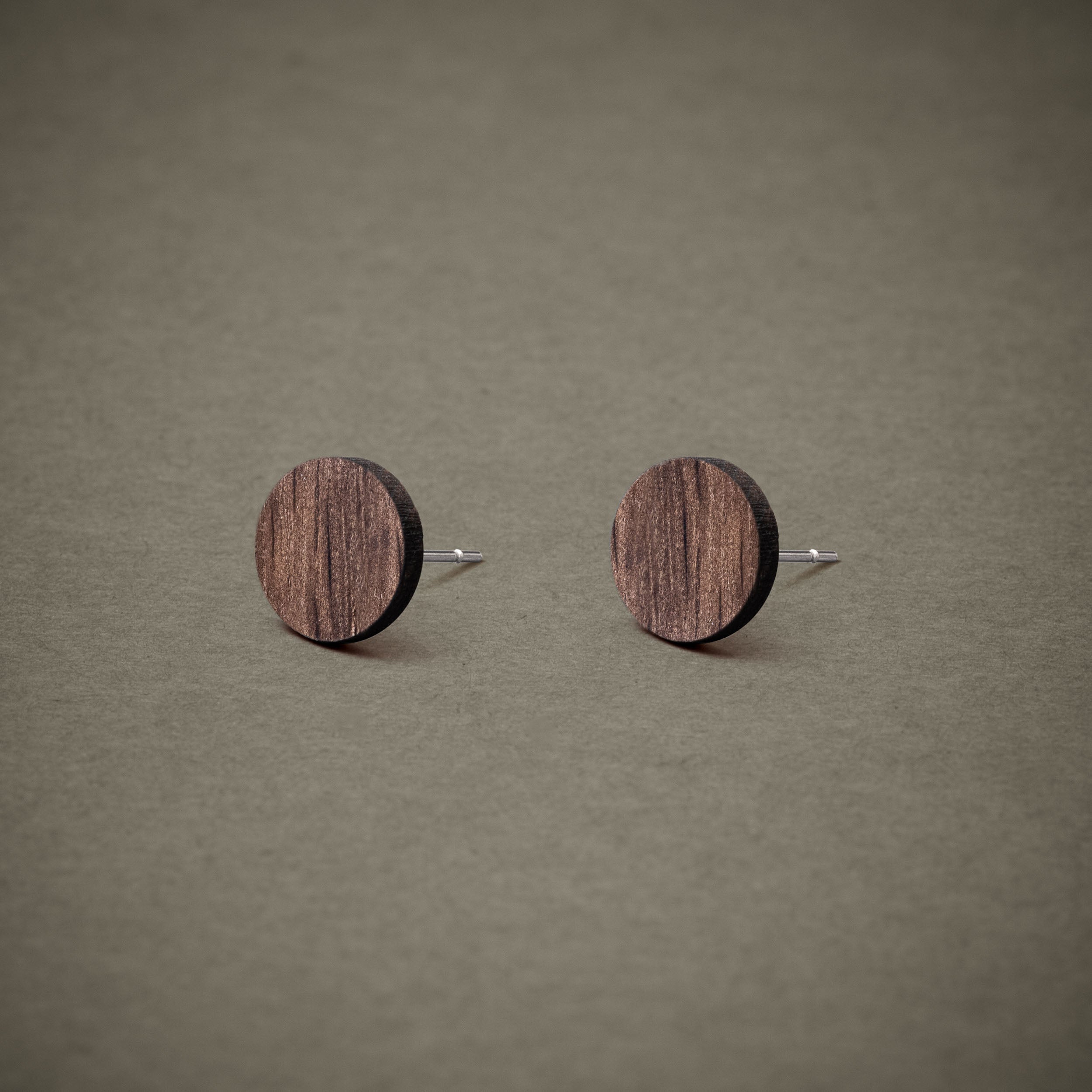 Ohrstecker aus Holz | Eiche geräuchert