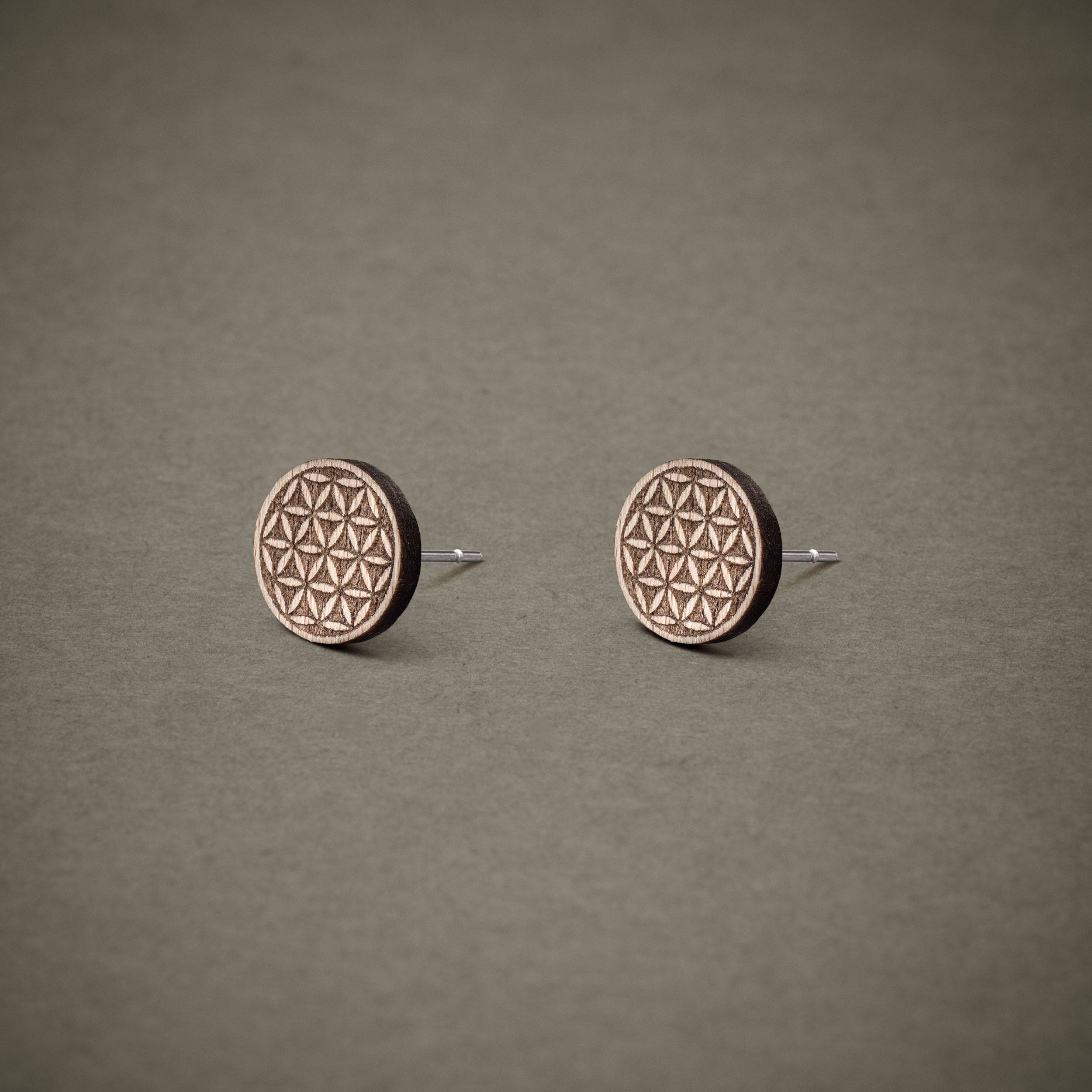 Ohrstecker aus Holz | Blume des Lebens