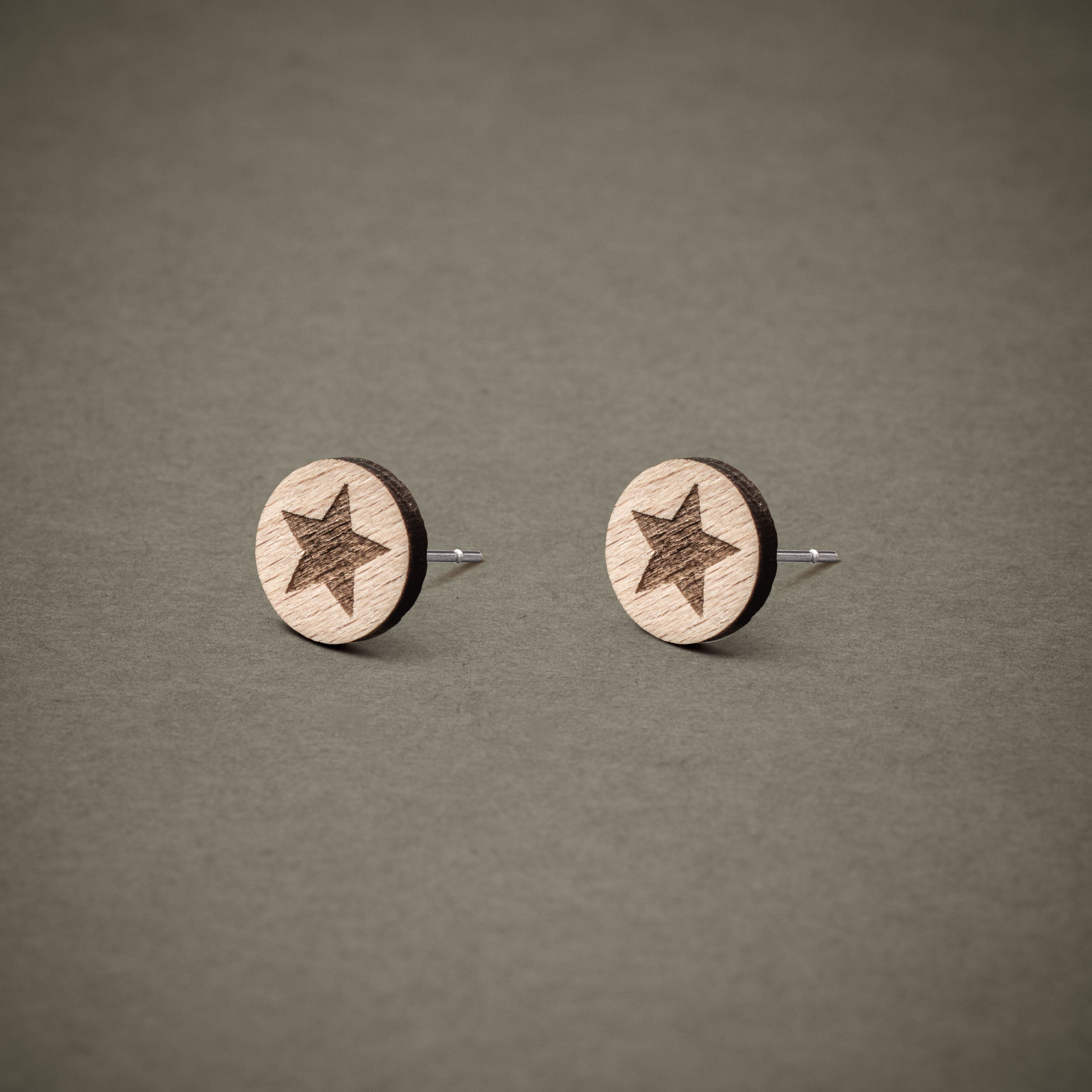 Ohrstecker aus Holz | Stern N°4