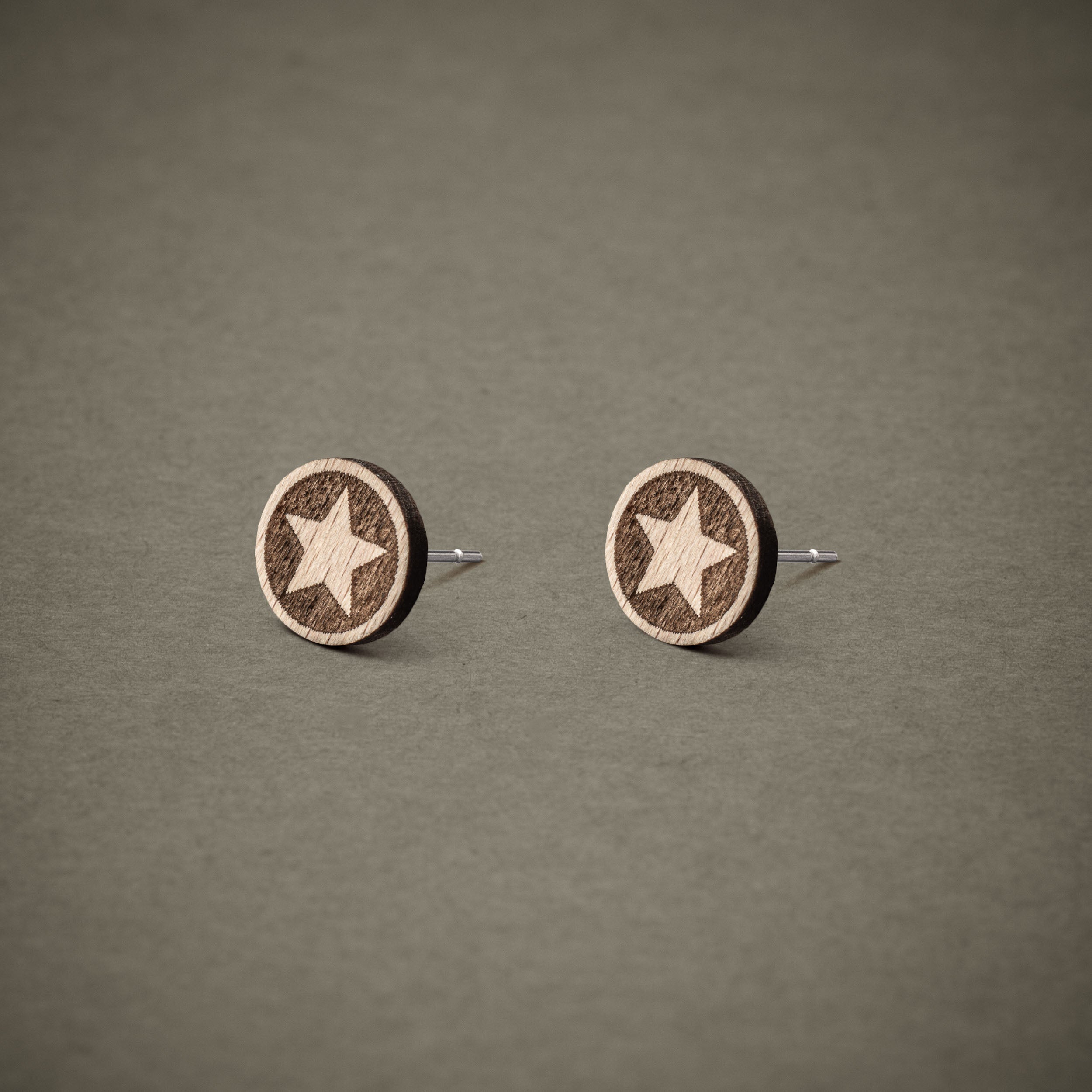 Ohrstecker aus Holz | Stern N°5