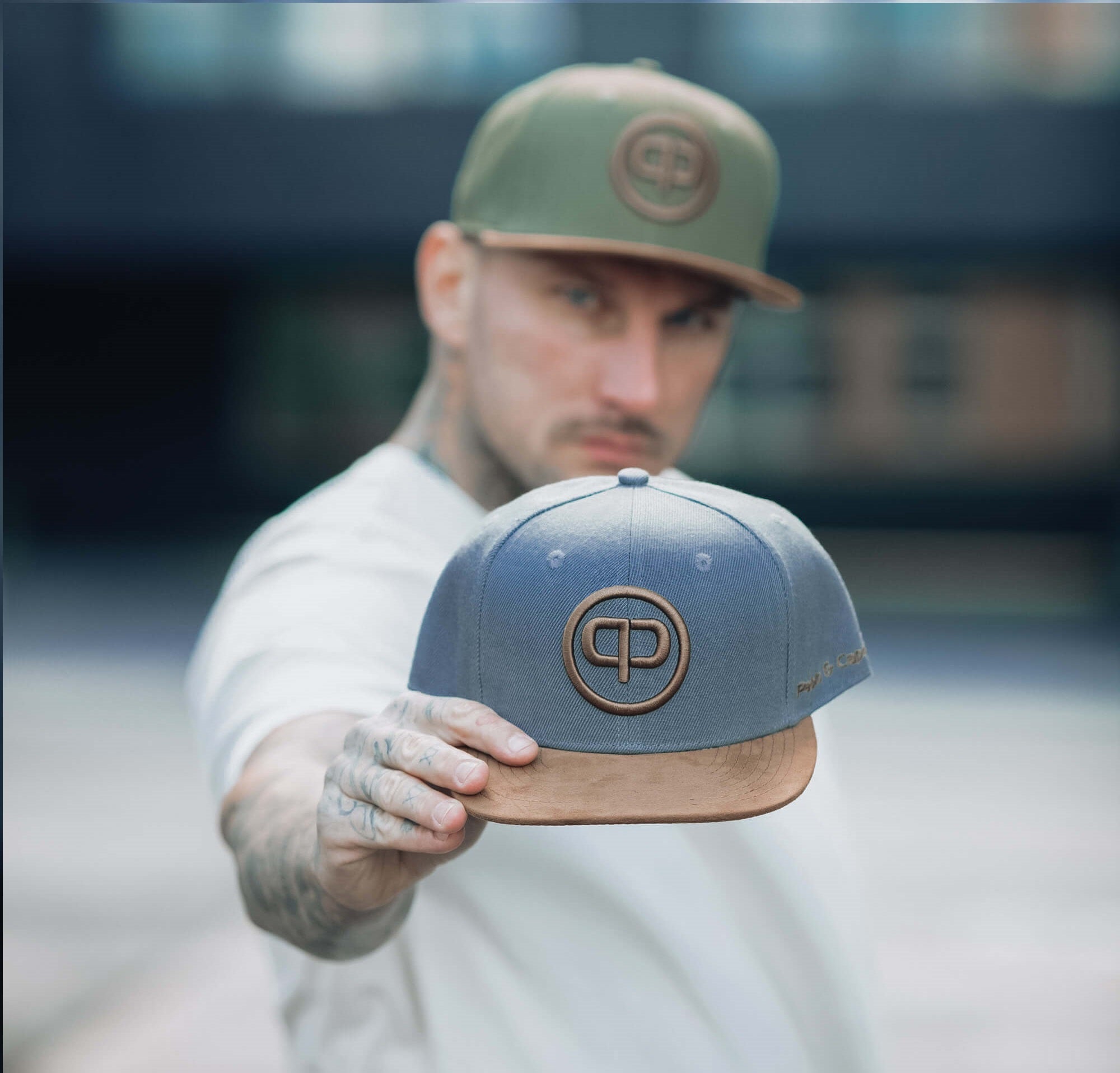 Snapback Cap - Anthracite & Suede