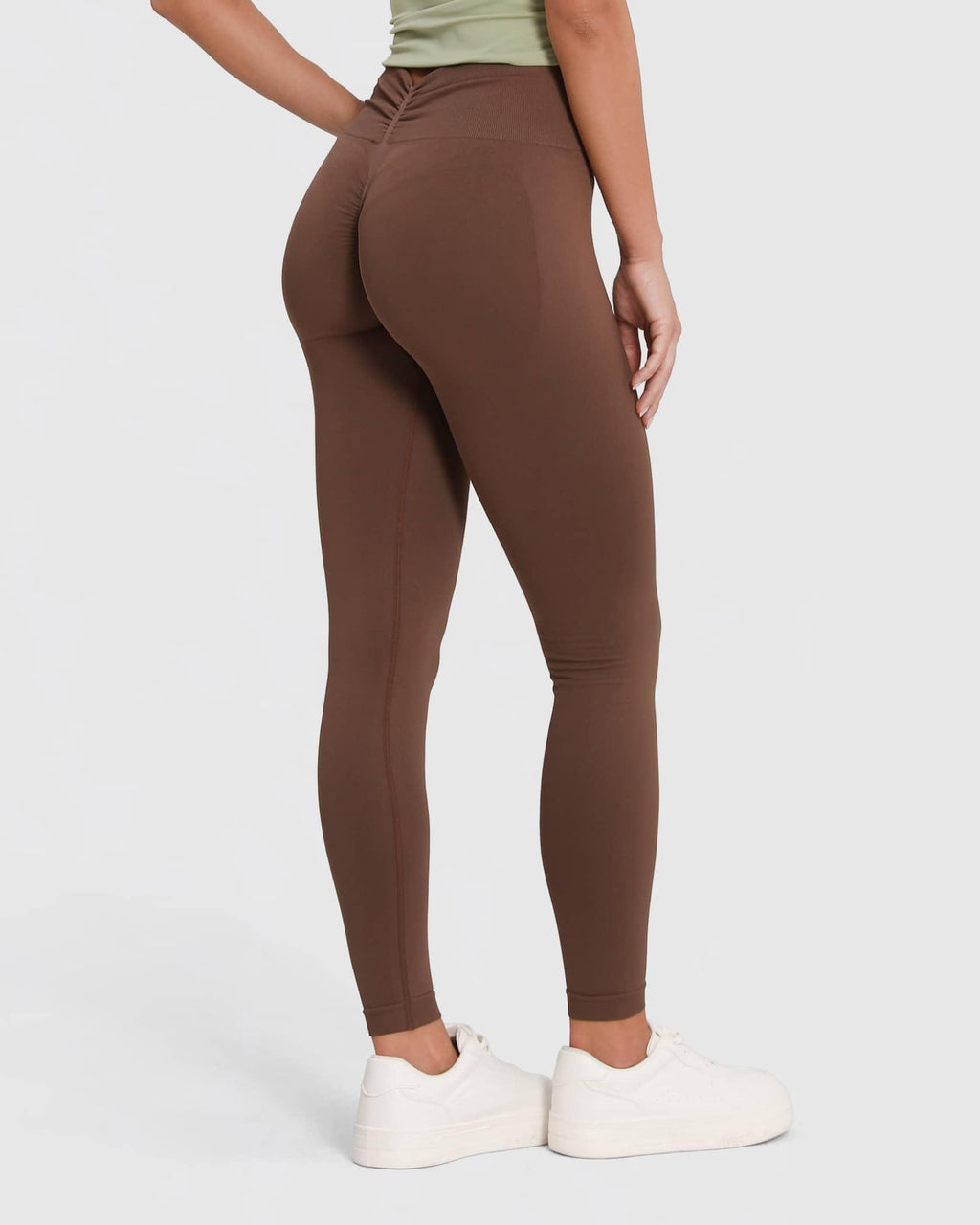 Scrunch Leggings High Waist V-Shape seamless blickdicht – Braun