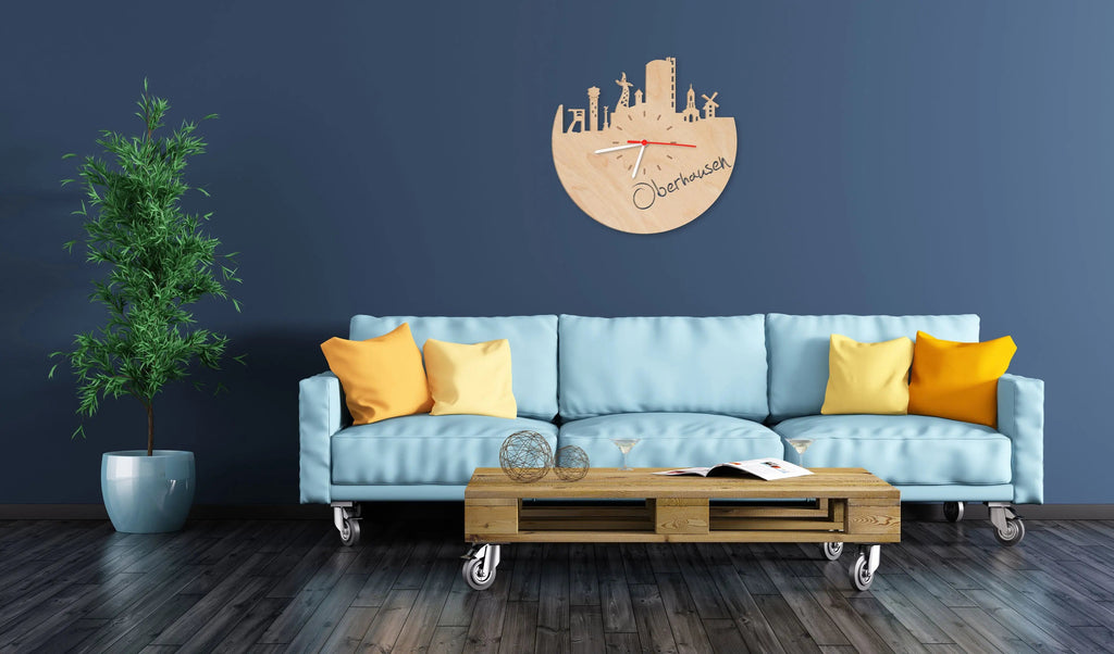 Wanduhr aus Holz Skyline Oberhausen