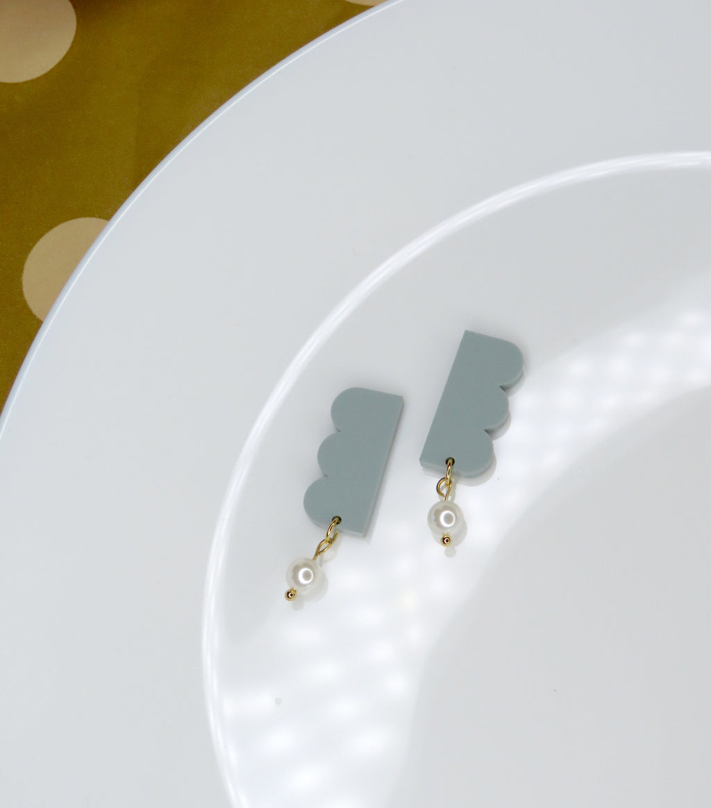 Salbei Belle Acryl Ohrringe mit Edelstahlstecker