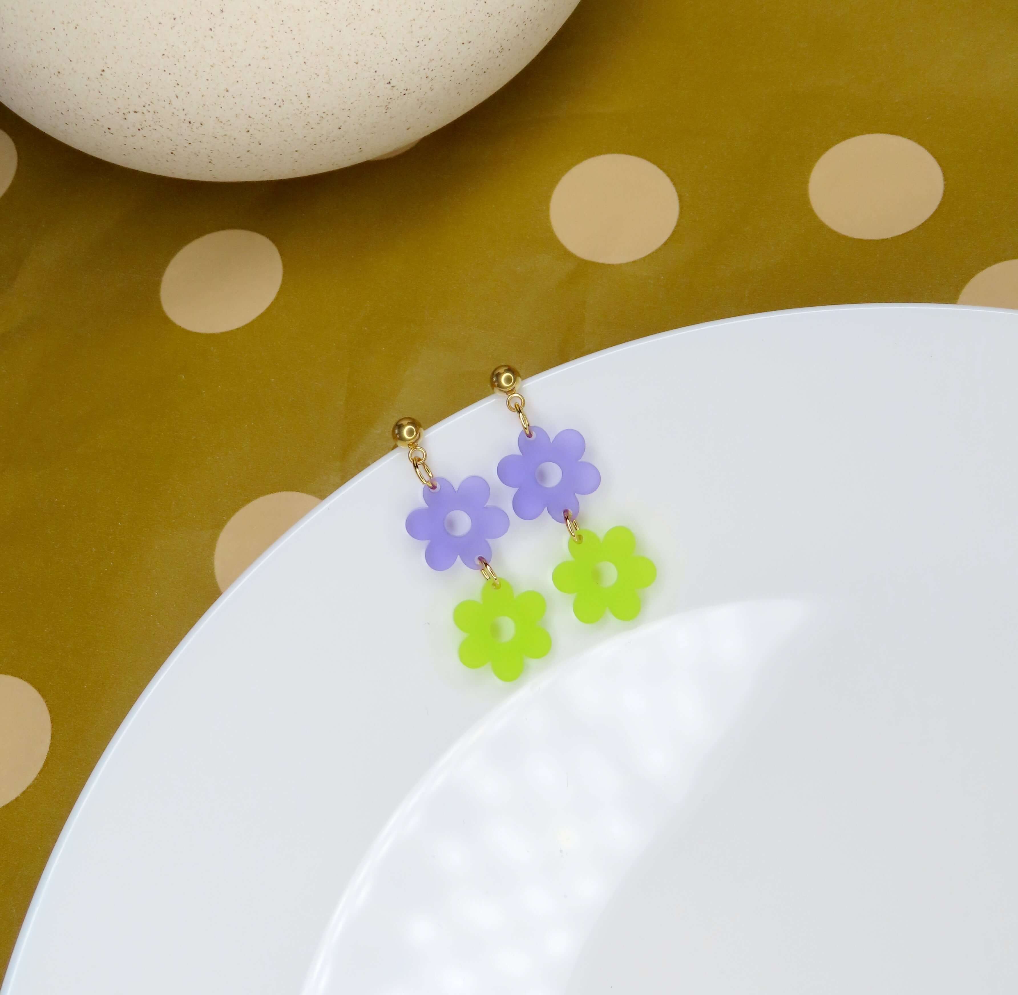 Bunte Blumen Ohrhänger violett lime