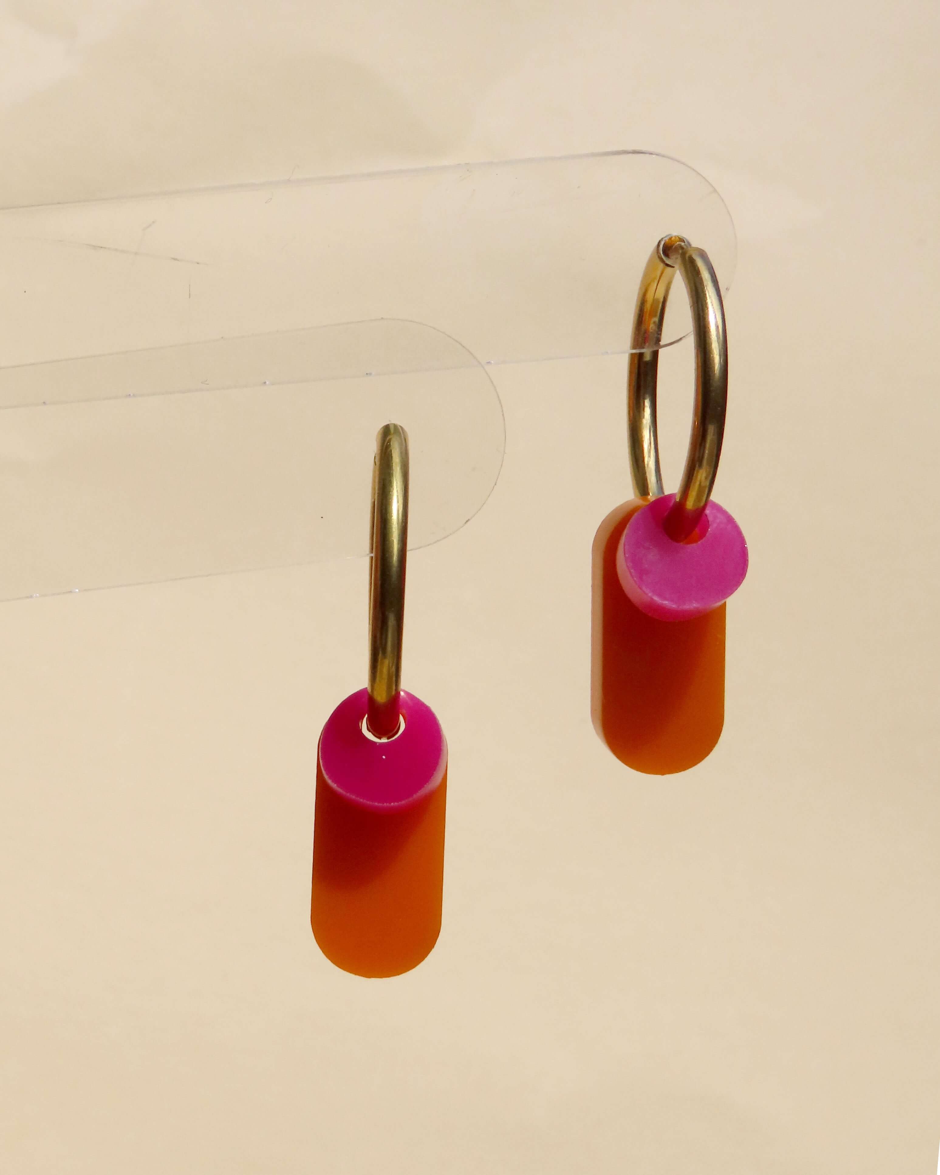 Dopamine Colors Creolen in orange/pink