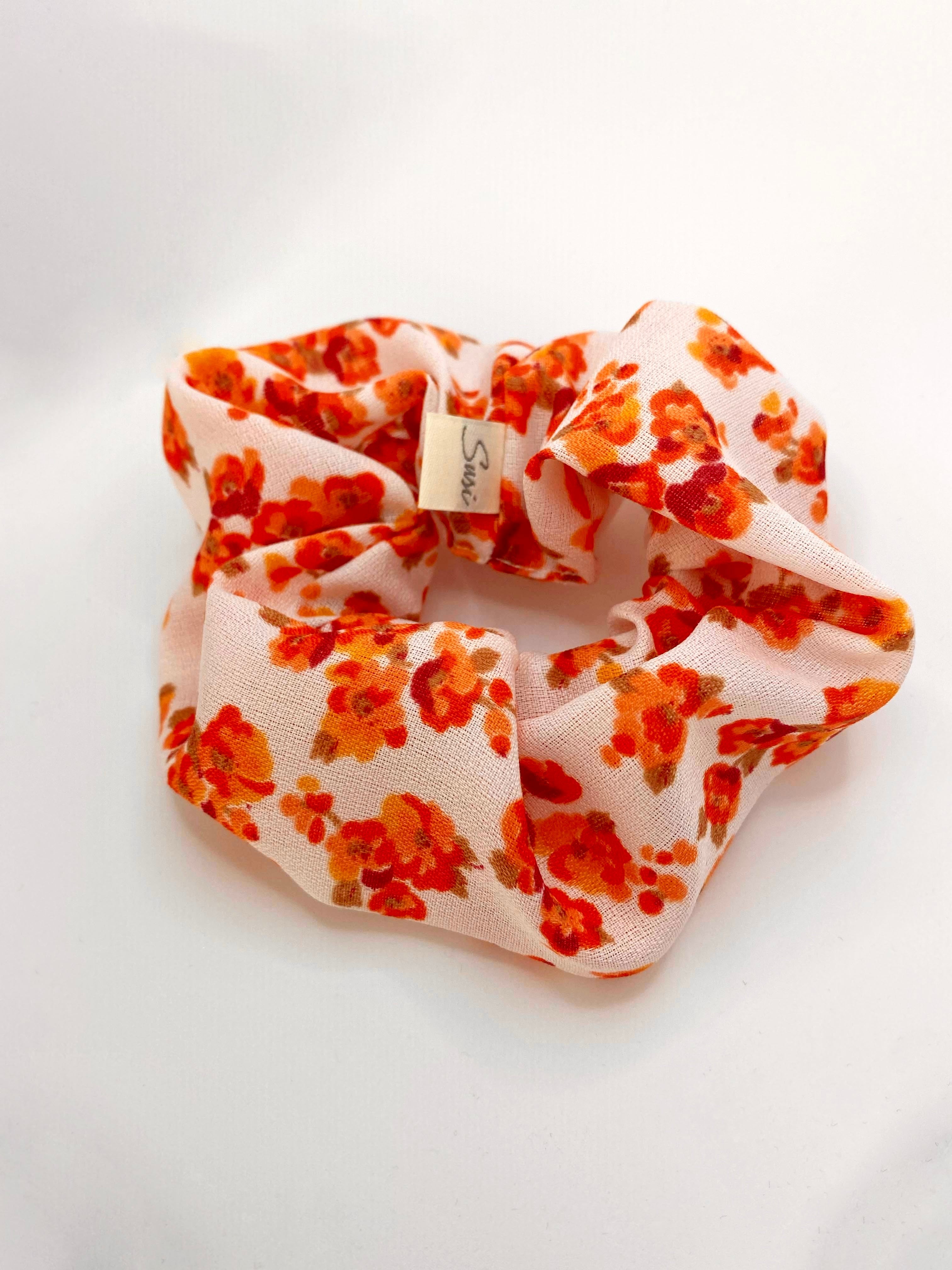 Scrunchie Nast