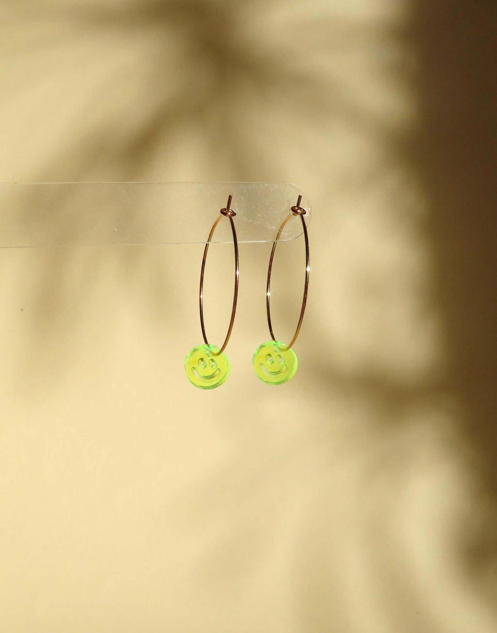 Neon Smiles Creolen aus Edelstahl