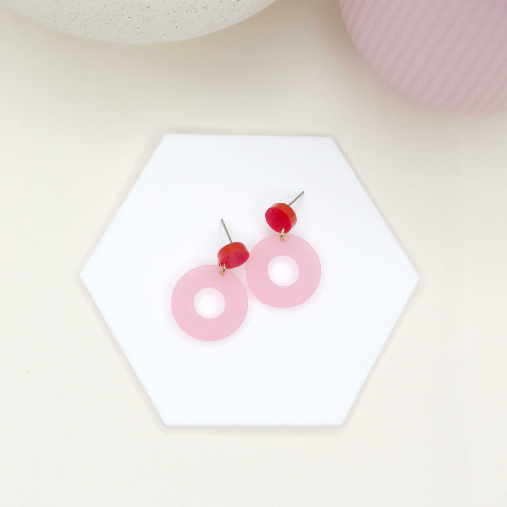 Colorblock Circle Ohrstecker in rot & rosa